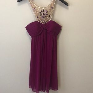 Cache fuchsia sz 6 cocktail dress beaded neck prom